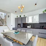 Flokica Villa *