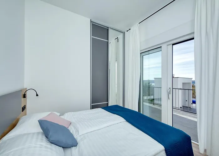 Flokica Villa Maslenica