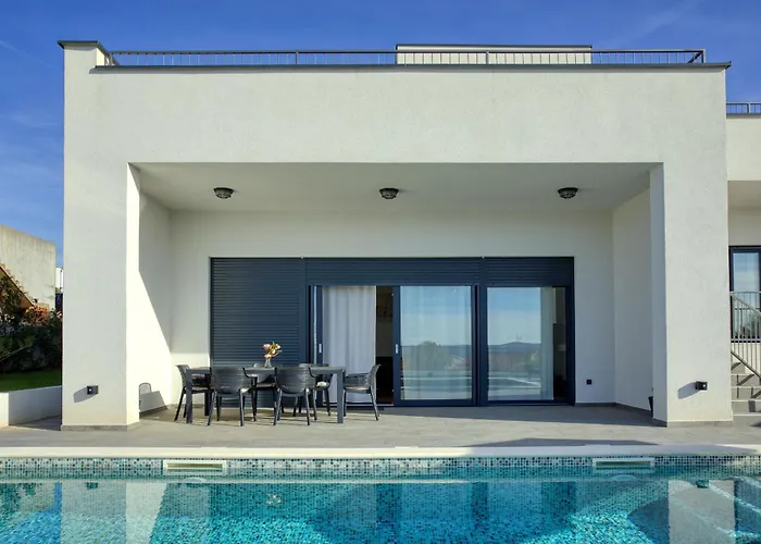 Villa Flokica